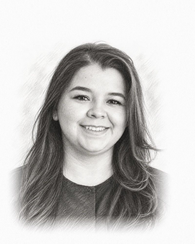 Paula, pediatric dental hygienist at La Petite Dent